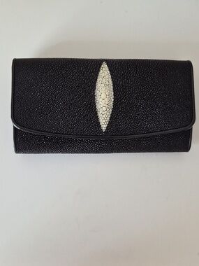Genuine Stingray Skin Women's Trifold Clutch Wallet Black Pebbles Thailand Made